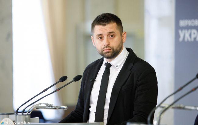 В Раде не знали о поездке Аристова на Мальдивы до скандала в медиа, - Арахамия