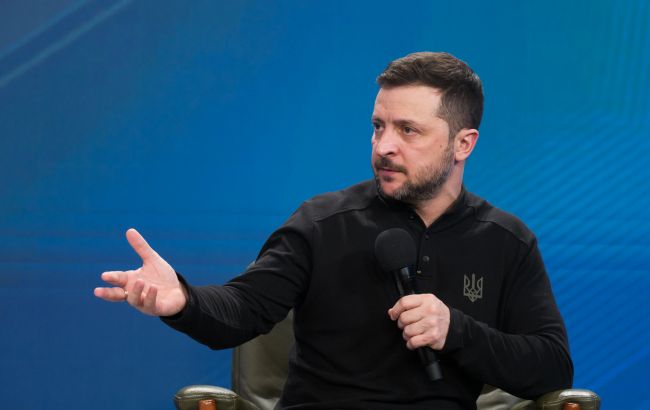 Зеленський відповів на вимоги Трампа по Криму: нові пропозиції лежать на його столі