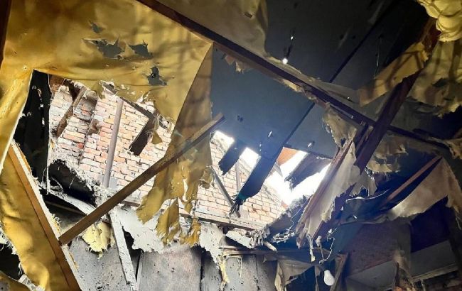 Окупанти накрили вогнем Нікопольський район: троє людей поранені