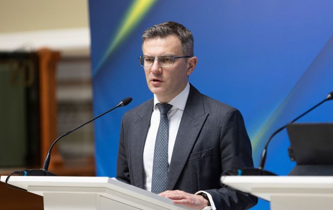 НБУ пояснил падение курса доллара к гривне за последние недели