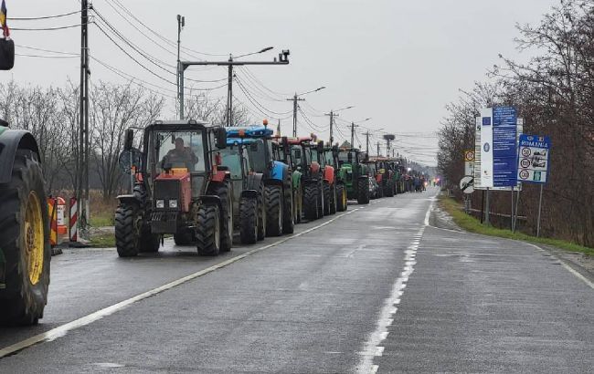Румунські фермери заблокували ще один пункт пропуску на кордоні з Україною