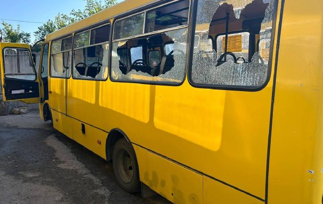 У Нікополі російський дрон атакував маршрутку: серед поранених дитина (фото)