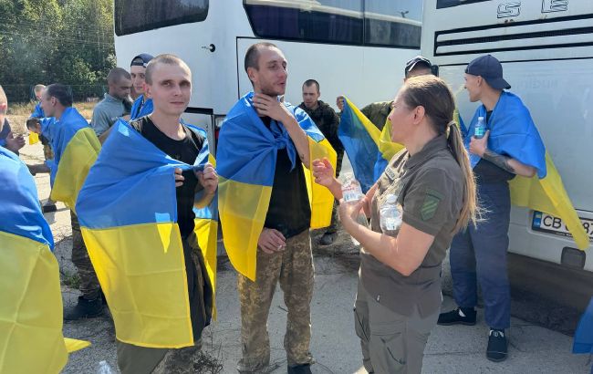 Скільки "азовців" перебувають у російському полоні: відповідь бригади