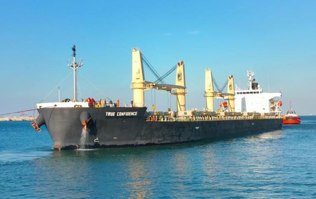 Жертв більше. Військові США уточнили наслідки удару хуситів по судну в Аденській затоці