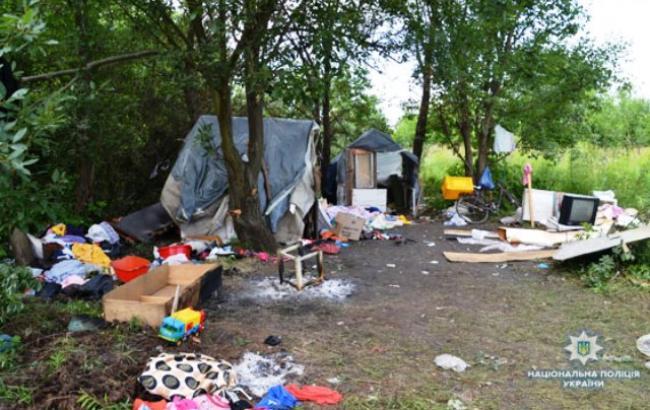 Нападение на ромов во Львове: суд избрал меры пресечения восьми подозреваемым