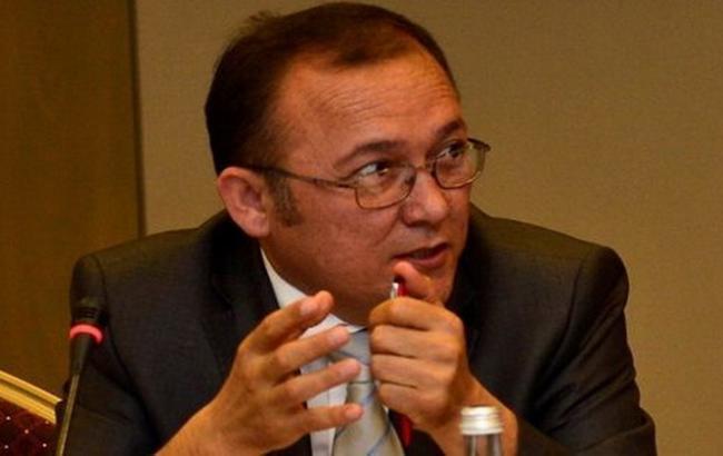 Суд Москвы отказал советнику главы меджлиса Юкселю во въезде в РФ