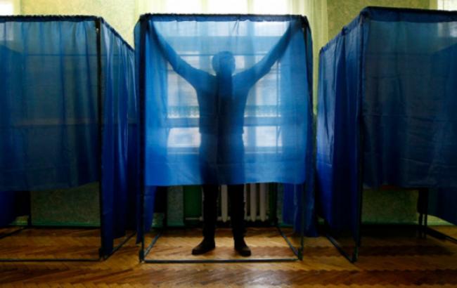 "Опора": 6-9% виборців визначаються зі своїм вибором лише у приміщенні для голосування