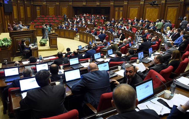 Армянские депутаты предлагают рассмотреть вопрос о признании независимости НКР