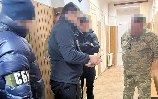 Руководство Центральной ВВК поймали на получении взяток от уклонистов