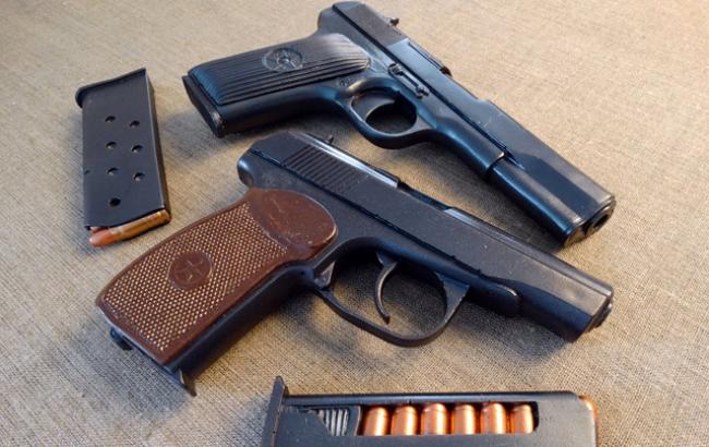 В суд направлен обвинительный акт в отношении группы лиц, которые незаконно хранили оружие