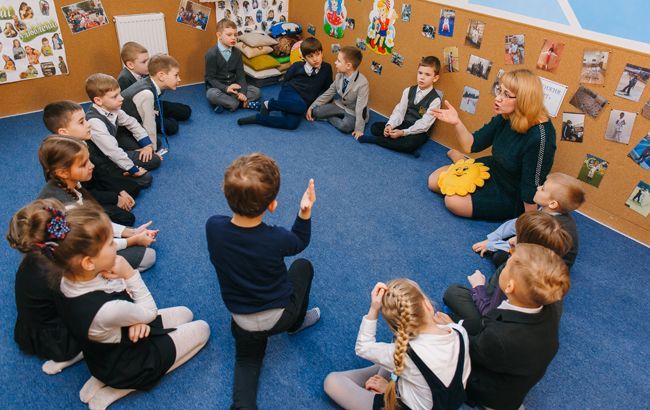 В украинских школах изменят стандарт базового образования: все подробности