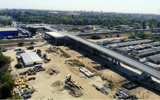 "Большая стройка" весной завершит важнейший для Херсона путепровод