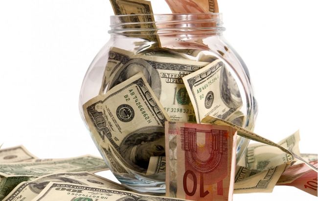 Власники агрохолдингу "Мрія" вели шикарне життя на гроші інвесторів, - ЗМІ