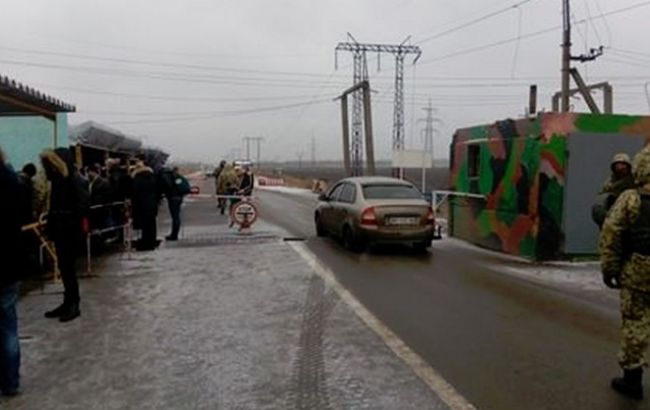 Боевики обстреляли КПВВ "Марьинка", - Госпогранслужба