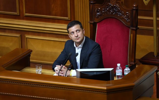 Зеленский выступит с внеочередным посланием к Верховной раде