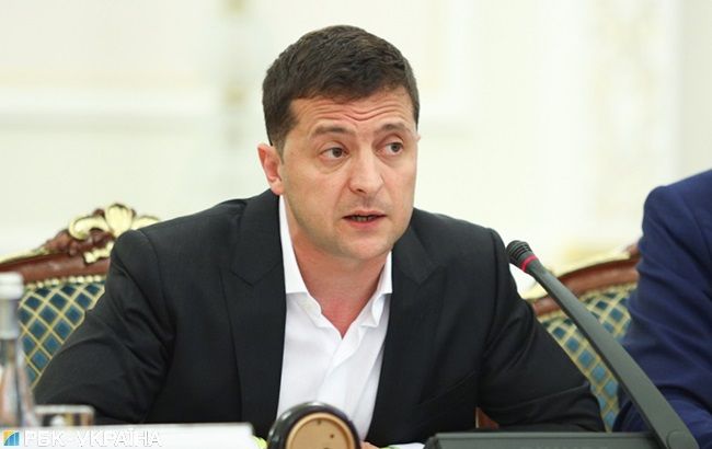 Президент поручил упростить подключение к электро- и газовым сетям