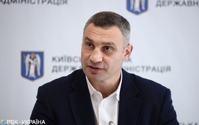 Київ посилює обмеження на в'їзд