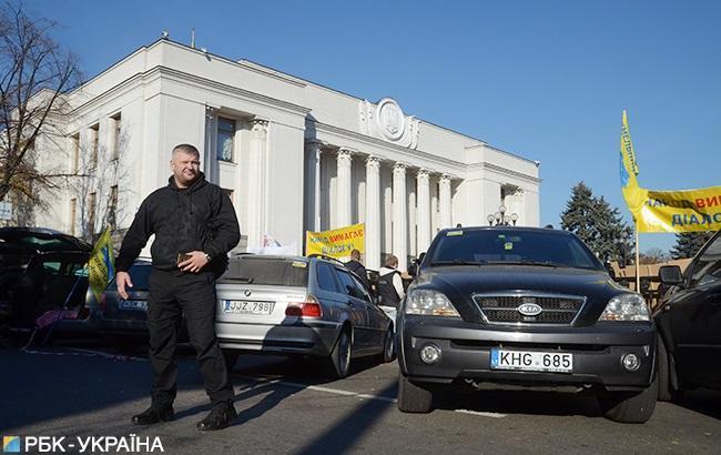 В Раде сообщили, когда полиция начнет проверки "евроблях"