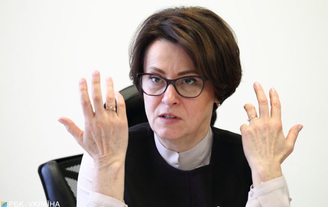 Южаніна закликала власників "євроблях" поквапитися з розмитненням