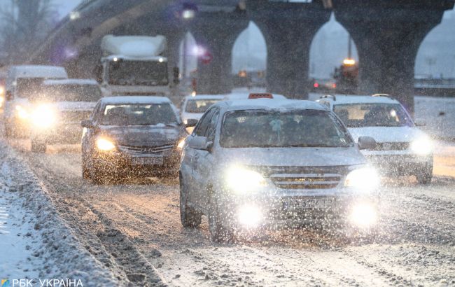 Україну накриє холодним фронтом з дощем і мокрим снігом: де буде найгірше