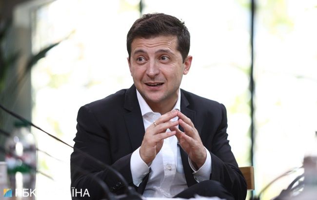 КСУ на этой неделе рассмотрит закон о сокращении нардепов