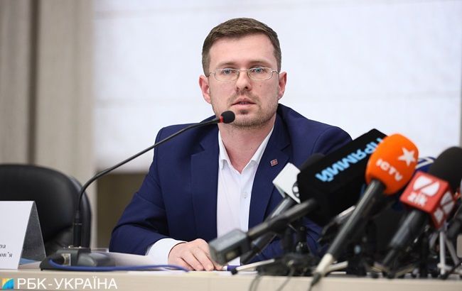 У пасажирів останнього рейсу з Китаю немає ознак ГРВІ, - МОЗ