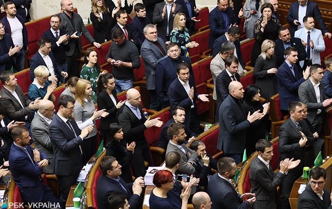 Рада продолжила рассмотрение закона о рынке земли, в зале 286&nbsp;нардепов