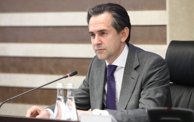 Минюст за сутки изменил позицию по люстрированному Любченко