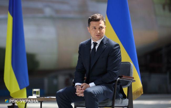 Зеленский о Нормандии: Меркель и Макрон ослабляют свои позиции в отношении России