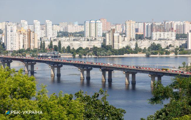 Прорыв трубы на столичном мосту Патона: повреждение локализовали