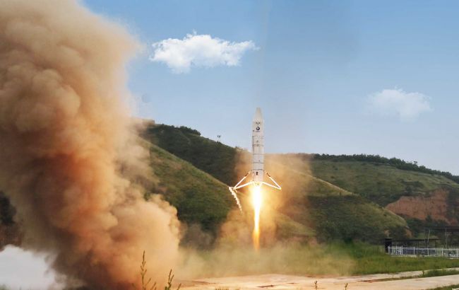 Нагадує ранній стрибок Falcon9: Китай завершив тестування маленької ракети Nebula M-1