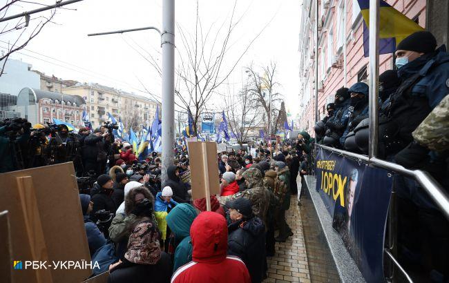 У Порошенко заявили, что судье стало плохо в совещательной комнате