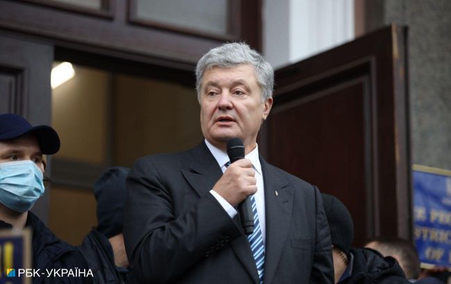 Порошенко прокомментировал решение суда о переносе меры пресечения