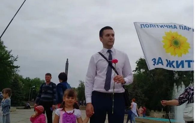 В Херсоне подорвали автомобиль с местным коллаборантом