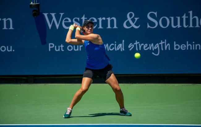 Костюк пробилась во второй раунд турнира в Цинциннати, Калинина и Уильямс-старшая вылетели