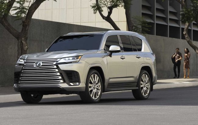 Очень дорого: Lexus LX600 на базе Toyota Land Cruiser 300 поразил ценой