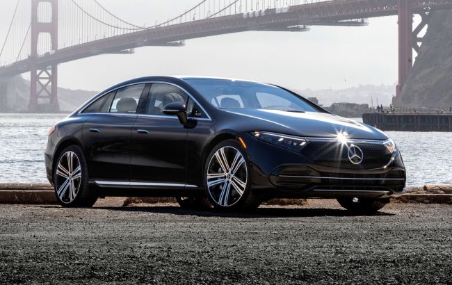 Mercedes-Benz відкликає флагманський електроседан EQS та S-Class через незвичайну поломку