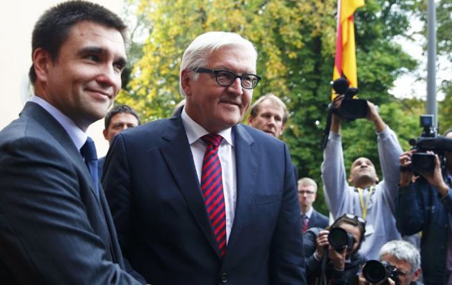 Климкин и Штайнмайер обсудили невыполнение РФ обязательств по минским соглашениям