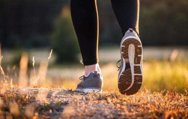 Профессор долголетия рассказал, сколько надо ходить ежедневно, чтобы быть "вечно молодыми"