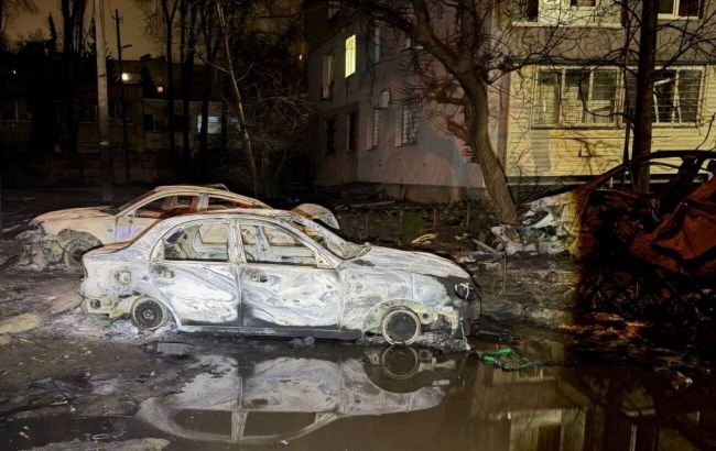 Потрощені будинки, серед потерпілих - діти: що відомо про наслідки атаки по Дніпру