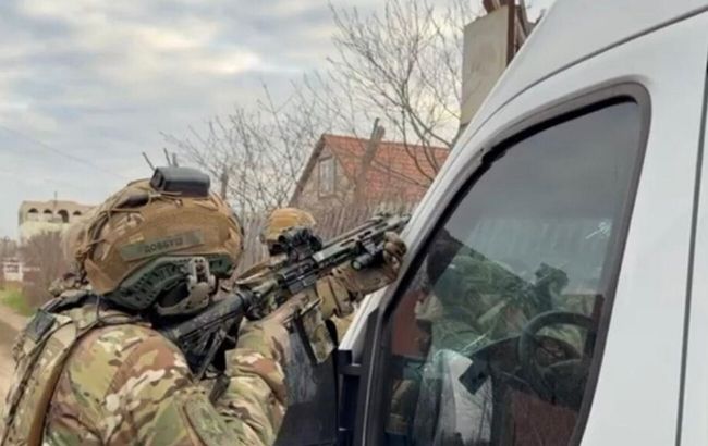 Стрелок в патрульных в Одессе погиб во время задержания: подробности