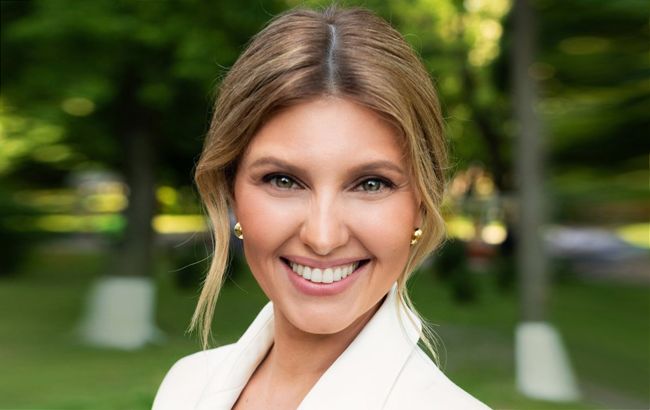 Елена Зеленская поехала с мужем в Канаду: фанаты нашли в ее образе изъян