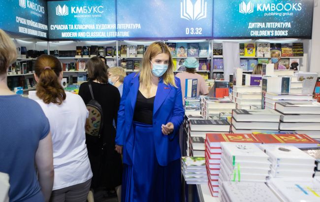 Кира Рудык рассказала о своем "улове" на "Книжном Арсенале"