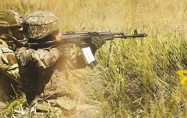 В зоне АТО за сутки ранены двое украинских военных, погибших нет