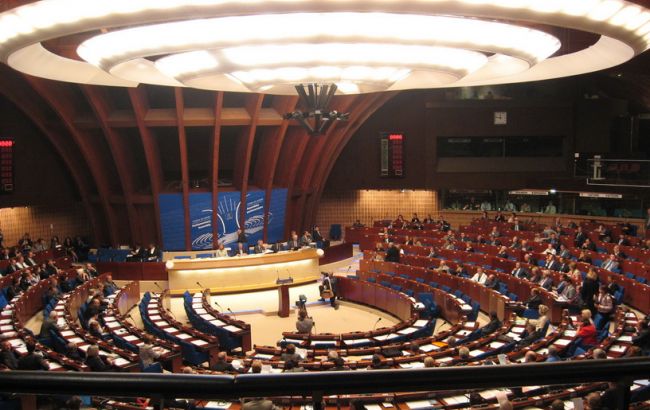 Совет ЕС призывает "своевременно" ввести безвизовый режим с Украиной