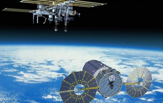 Корабль Cygnus с украинским двигателем отстыкован от МКС для эксперимента с пожаром в невесомости