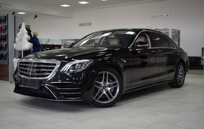 Госуправделами приобрело два элитных Mercedes за 10 млн гривен, - Prozorro