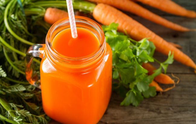 Цей сік знижує тиск та захищає серце від хвороб: пийте його щодня!