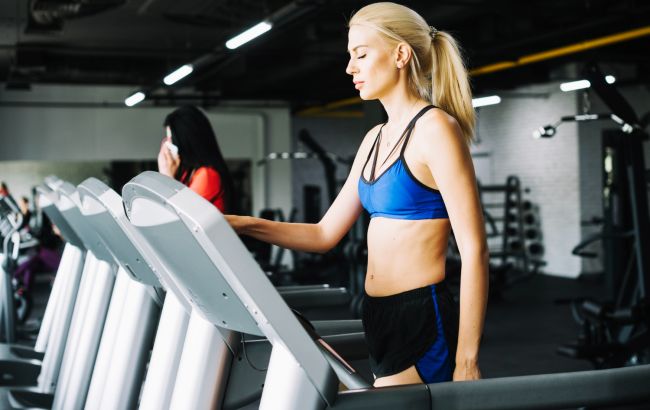 8 частих помилок, яких потрібно уникати під час ходьби на біговій доріжці