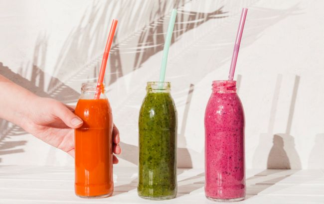 Ці смузі п&rsquo;ють моделі перед фотосесією, щоб бути у формі: прості рецепти